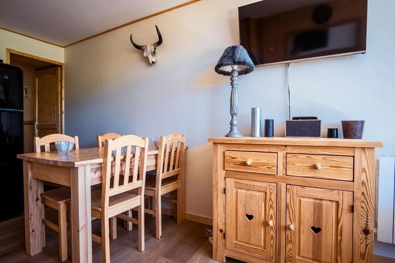 Beautiful Apartment With Balcony - Alpe D'Huez - Welkeys Fransa